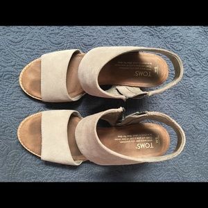Toms heeled suede sandals